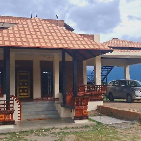Lakshmi Illam Near Isha Yoga Adiyogi Apartment Alandurai Bagian luar foto